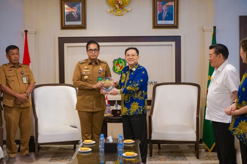 Apresiasi Program Kemanusiaan Lions Club, Rico Waas : Bisa Disinergikan Dengan Pemko Medan
