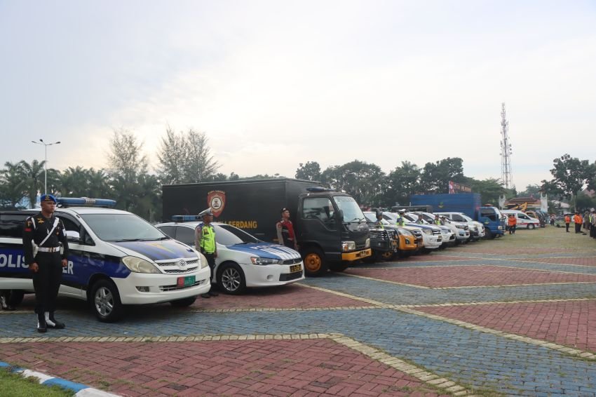 Antisipasi Bencana Alam, Polresta Deli Serdang Laksanakan Apel Kesiapan Tanggap Darurat Hidrometeorologi 2025