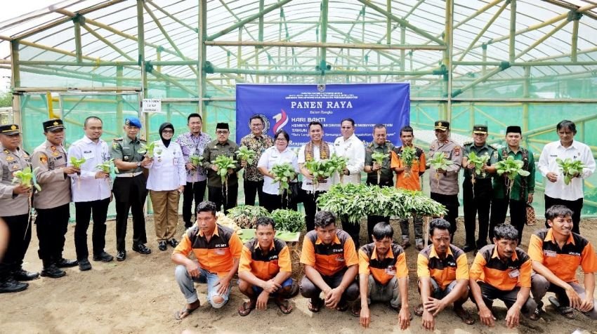 Wakil Bupati Simalungun Bersama Forkopimda Hadiri Peringatan Hari Bakti Kementerian Imigrasi dan Pemasyarakatan 2025