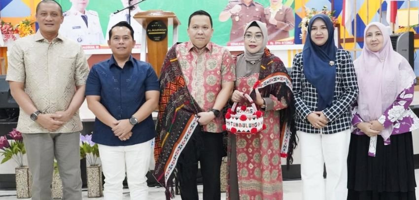 Putra Mahkota Alam Hasibuan Sambut Kajari Baru Padang Lawas: Siap Bangun Sinergi dan Integritas Hukum