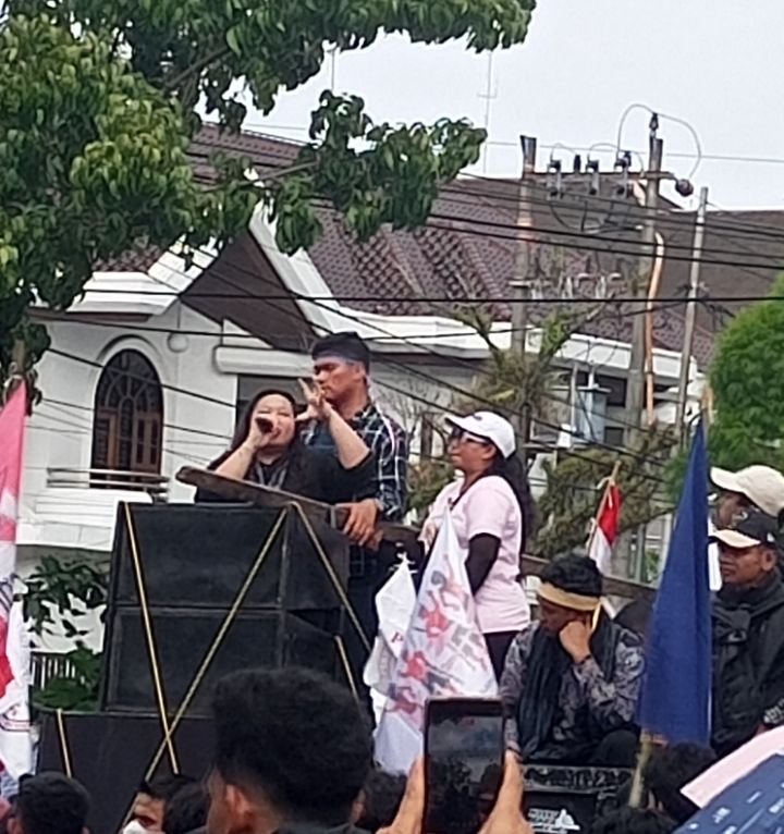 Ribuan Massa Demo ke Kantor Gubernur Sumut, Sesalkan Bobby Nasution yang Dinilai Berpihak ke TPL