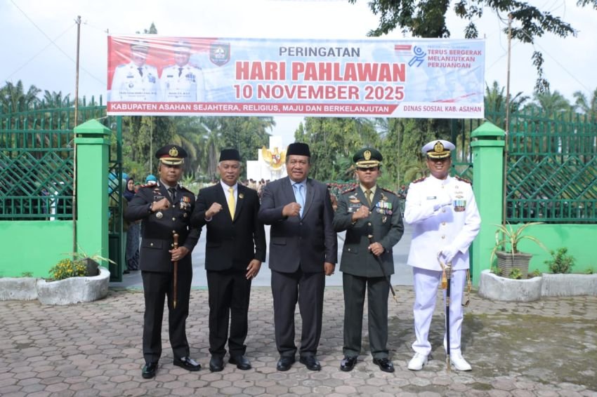 Forkopimda Asahan Peringati Hari Pahlawan dengan Upacara dan Ziarah di TMP Kisaran