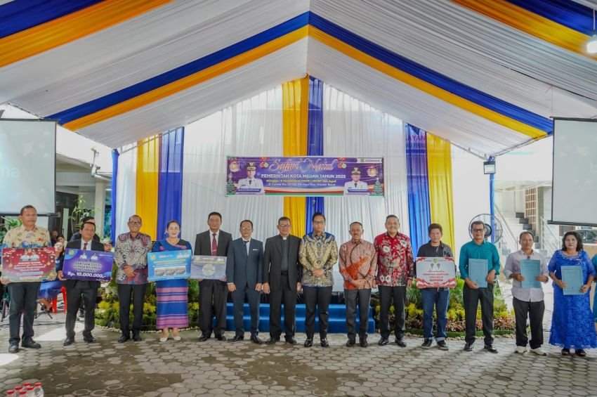 Rico Waas Ajak Jemaat HKBP Sei Agul Bersatu Dalam Semangat “Medan untuk Semua"