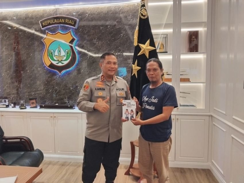 Kapolda Kepri Apresiasi JMSI Kepri Terbitkan Buku Literasi Bahaya TPPO kepada Pelajar