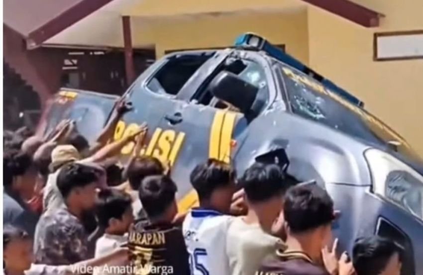 Profesionalitas Polri Tangani Situasi Kamtibnas di Polsek Muara Batang, Imbau Masyarakat Tetap Tenang dan Tidak Terprovokasi