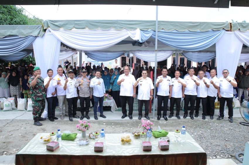 Pemkab Asahan dan Bulog Salurkan Bantuan Pangan CPP Oktober–November 2025