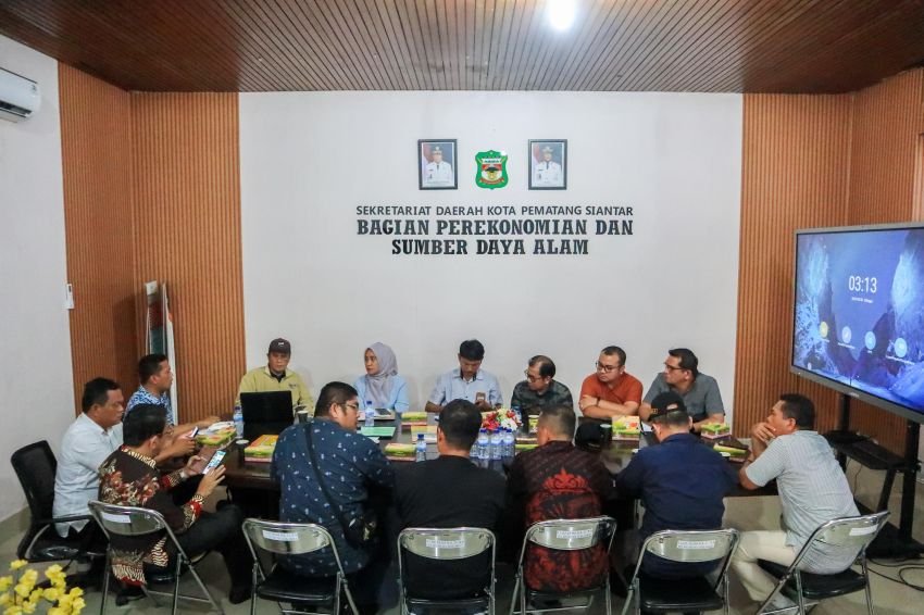 Rapat lanjutan persiapan penempatan kembali pedagang ke lokasi eks Gedung IV Pasar Horas