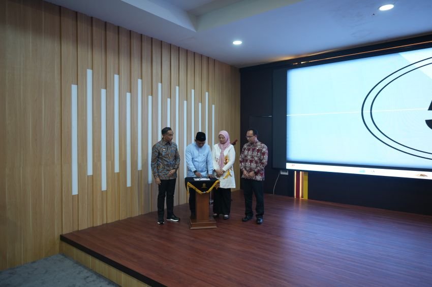 Pemkab Solok Resmi Launching Aplikasi SIPADAN