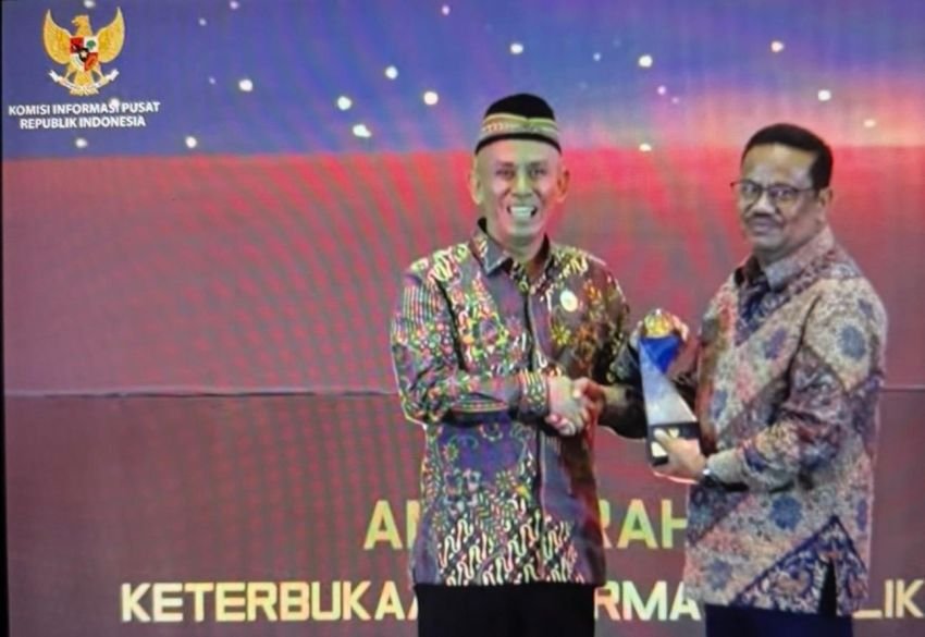 Unimed Raih Anugerah Badan Publik Predikat &rdquo;INFORMATIF&rdquo; Dari KIP Republik Indonesia