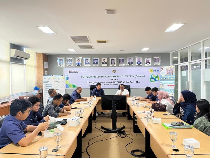 PLN UIP SUMBAGUT Perkuat Legalitas Aset, Terima Sertifikat Elektronik Tapak Tower T/L 150 kV PLTA Asahan 3 – GI Simangkuk