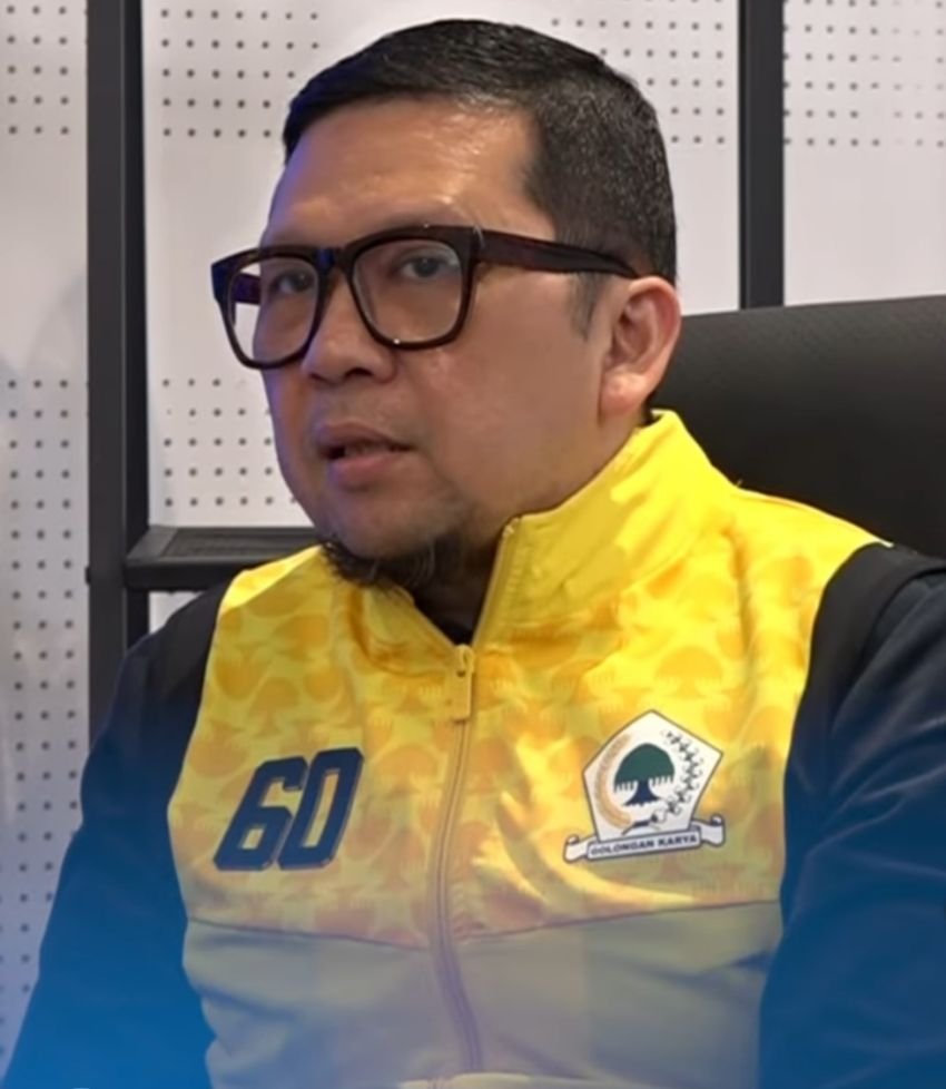 Dua Hari Jabat Plt Ketua Golkar Sumut, Ahmad Doli Beri Bantuan dan Langsung Tinjau Lokasi Banjir