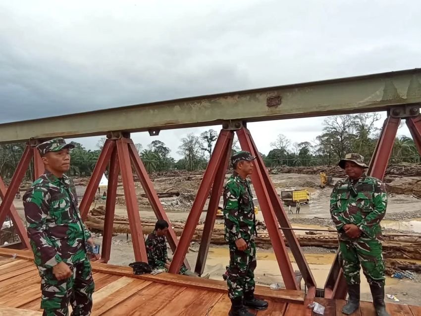 Pembangunan Jembatan Bailey di Batang Toru Terus Dikebut, Danrem 023/KS dan Dandim 0212/TS Tinjau Langsung