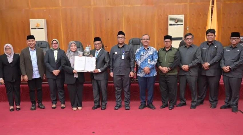 Rapat Paripurna DPRD Padangsidimpuan Sahkan APBD 2026 Senilai Rp746,3 Miliar