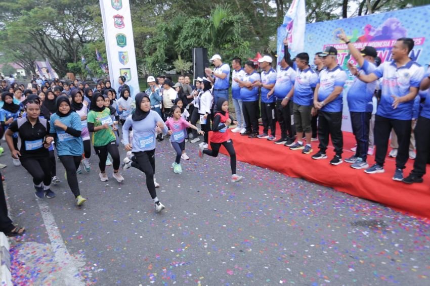 Lanal TBA Gelar Fun Run 3K–5K Meriahkan HUT Armada RI ke-80
