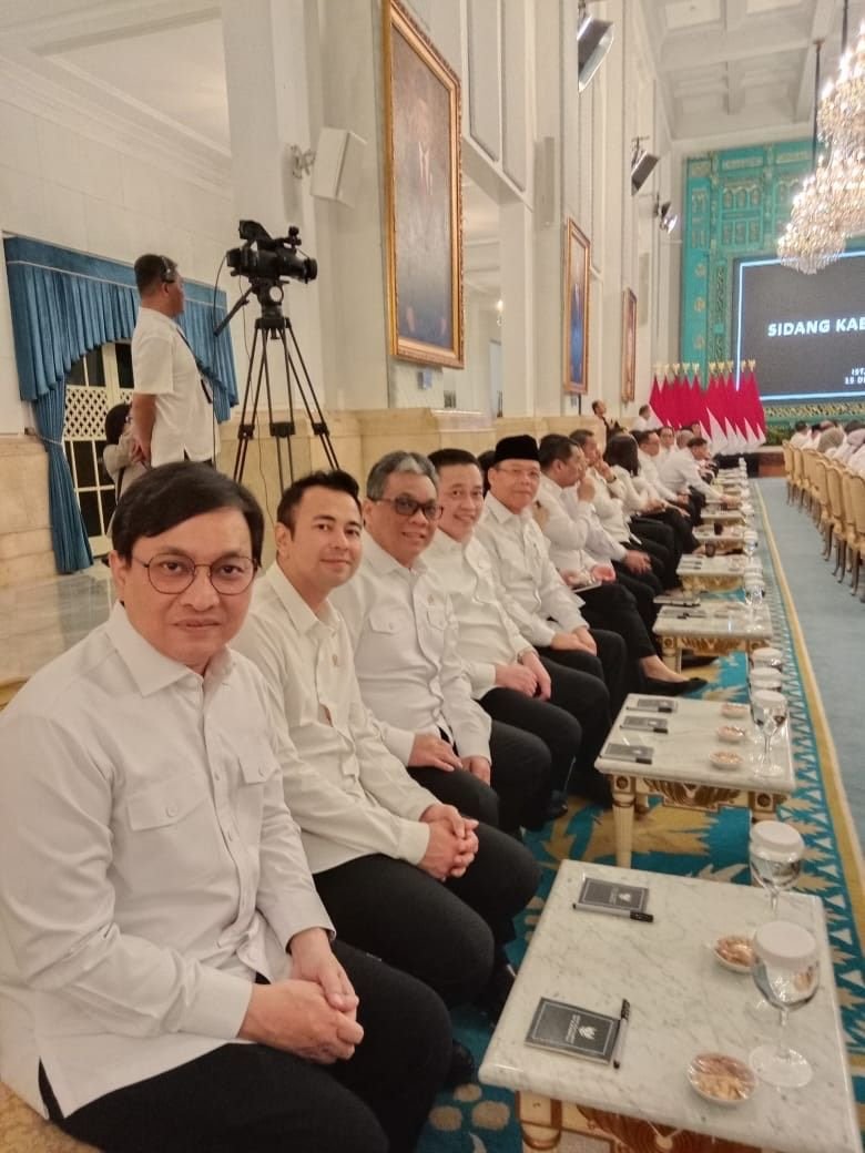 Raffi Ahmad Hadiri Sidang Kabinet Paripurna, Presiden Prabowo Soroti Penanganan Bencana di Sumatra