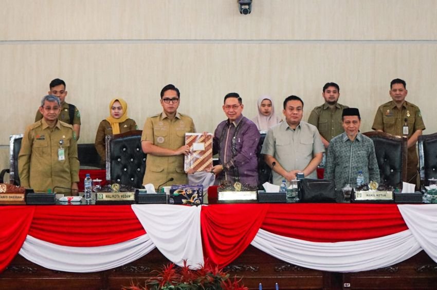 Wali Kota Medan dan DPRD Sepakati Perda KTR, Wujud Komitmen Bersama Dalam Meningkatkan Kesehatan Masyarakat