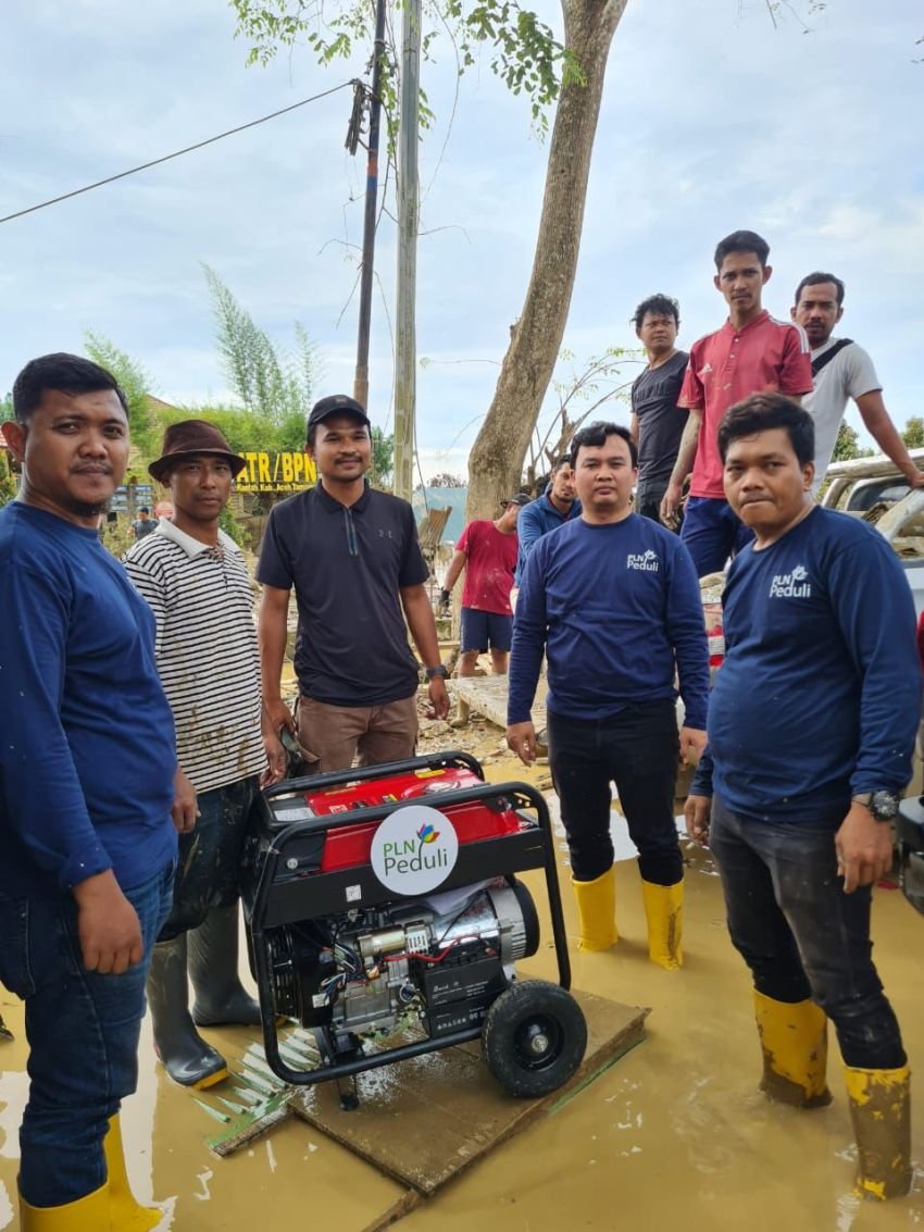 Dukung Pelayanan Masyarakat, PLN Salurkan Genset ke Kantor BPN Aceh Tamiang