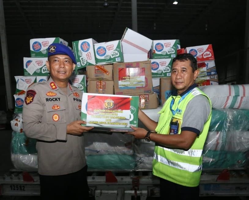 Alumni Akpol 1991 Kirim Bantuan Logistik Lewat Pesawat Khusus untuk Korban Bencana di Sumut