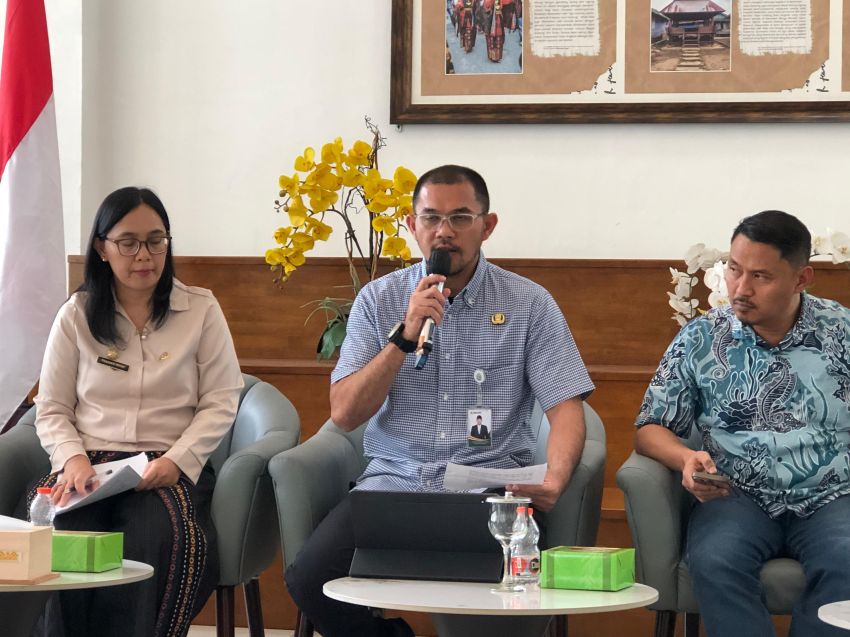 Kornas Kamak: &ldquo;Kapan Alexander Sinulingga Ditetapkan sebagai Tersangka?&rdquo;