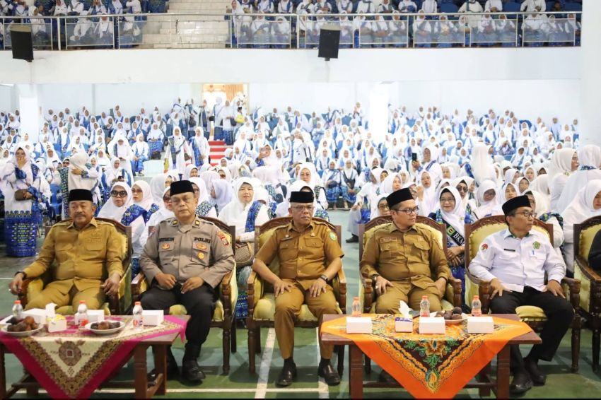 Lebih dari 1.000 Anggota Hadir, Milad ke-45 BKMT Sumut Digelar di Madina, Bupati Saipullah Tegaskan Peran Strategis Dakwah Perempuan