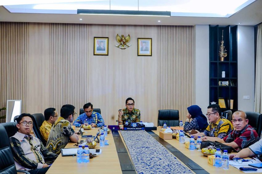 Rico Waas Ikuti Rakor Percepatan Rehabilitasi dan Rekonstruksi Pascabencana