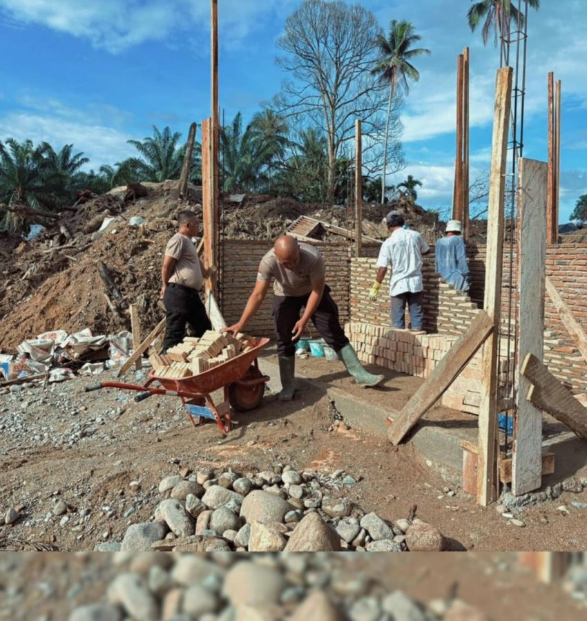 Brimob Polda Sumut Terus Bergerak Pulihkan Kehidupan Warga Pascabencana di Batang Toru