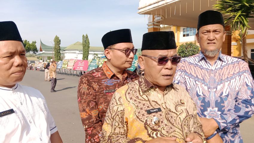 Bupati Yulianto Lantik 2.666 PPPK Paruh Waktu Formasi Tahun 2025