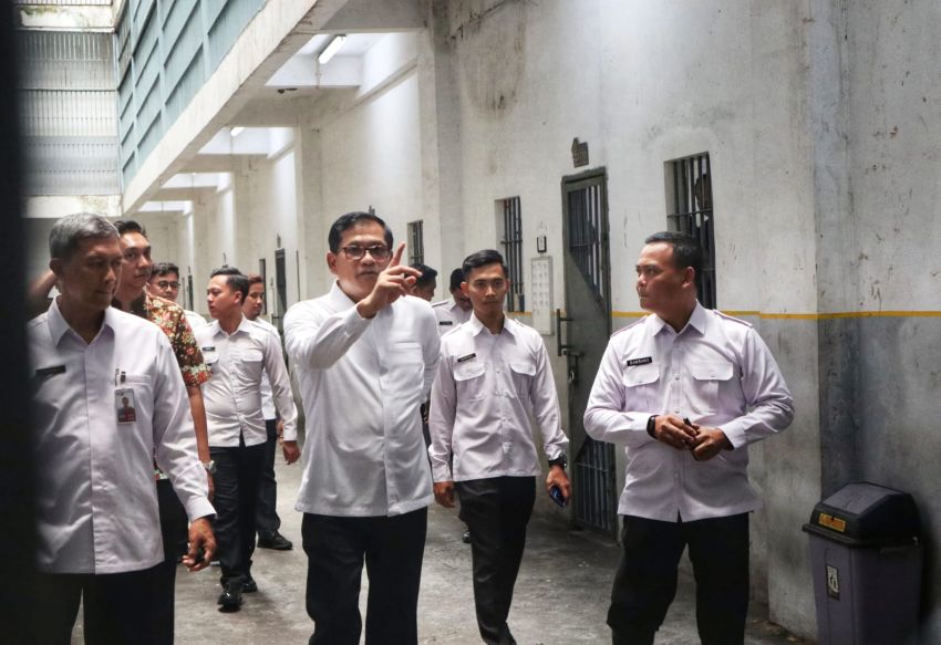 Calling Visa Bagi Warga Negara Israel: Pengawasan Optimal terhadap Warga Negara dari Negara Rentan