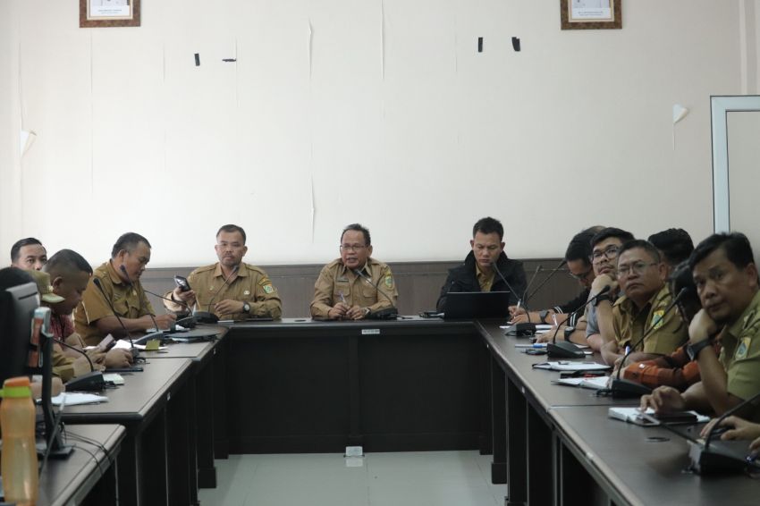 Kabupaten Pakpak Bharat Matangkan Lahan Tanam Gambir Serta Pengolahan Gambir