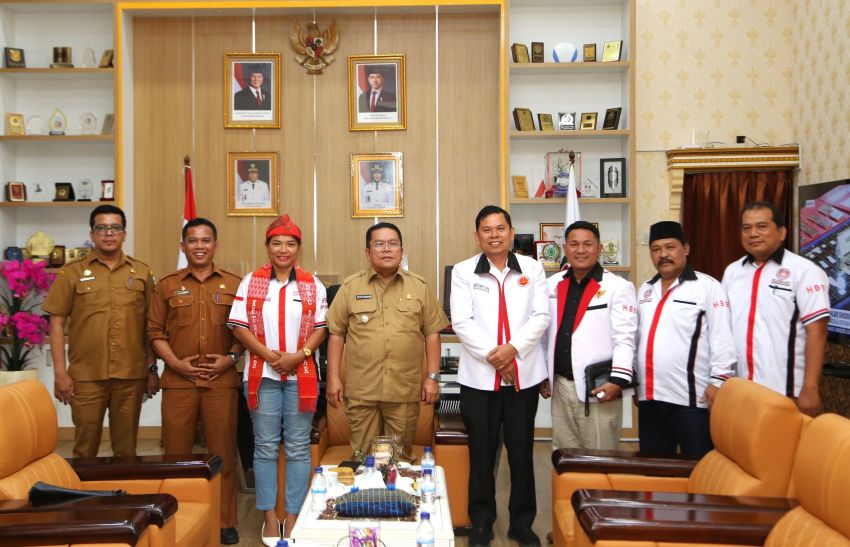 Wali Kota menerima silaturahmi dan audensi DPP Horas Bangso Batak