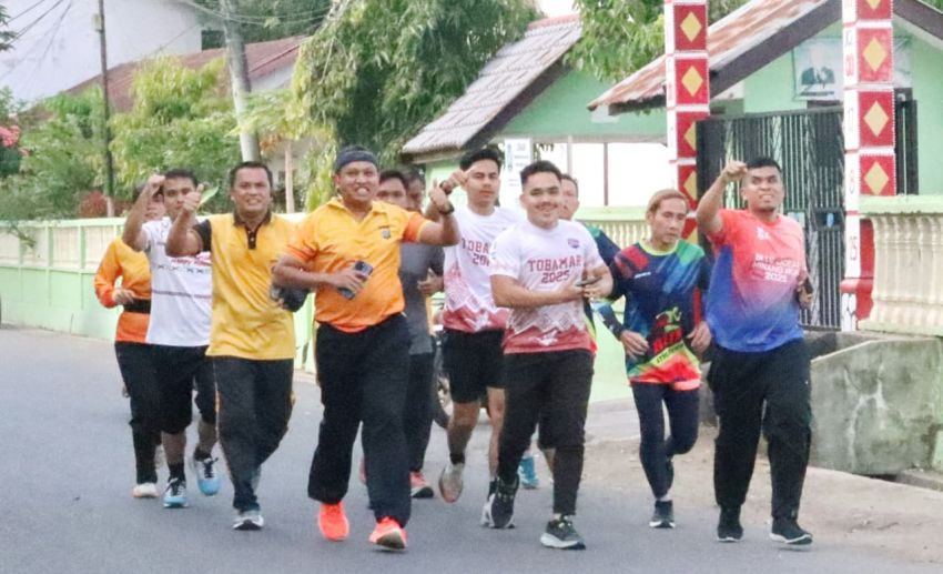 Gelar Fun Run 10K, Kapolres AKBP Wira Prayatna Ajak Personel dan Pelari Kota Padangsidimpuan Hidup Sehat