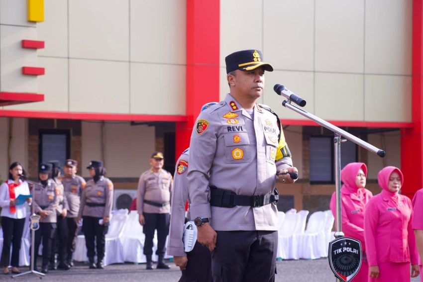 Kapolres Asahan Pimpin Korps Raport Kenaikan Pangkat Dan Pelepasan Purna Bhakti Personel Polres Asahan