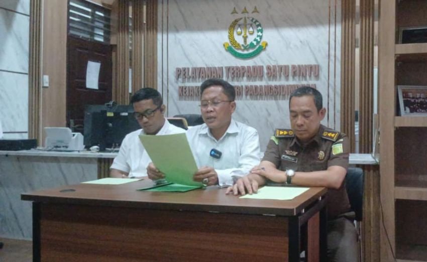 Kejari Padangsidimpuan Tetapkan 3 Tersangka Terkait Proyek RKB SDN 200301,Kajari Lambok : AL sudah enam kali di Panggil,DPO menyusul