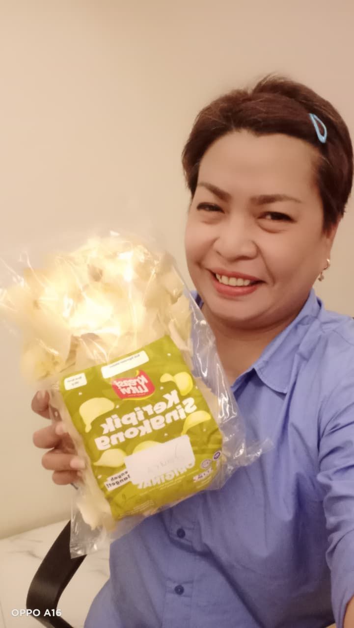 Dari Tukang Bersih Masjid hingga Eksportir Korea&ndash;Malaysia, Perjuangan UMKM Keripik Singkong asal Deli Serdang