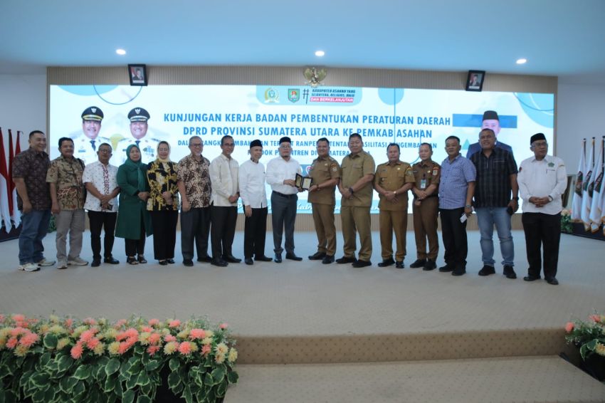 Pemkab Asahan Terima Kunjungan Kerja DPRD Provinsi Sumut Bahas Ranperda Pesantren