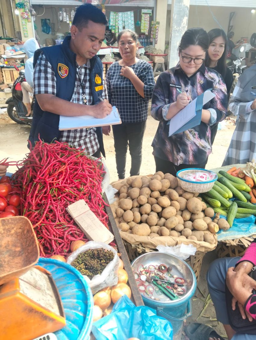 Satgas Saber Pelanggaran Harga, Keamanan dan Mutu Pangan 2026 Monitoring Bapokting di Pasar Bakaran Batu