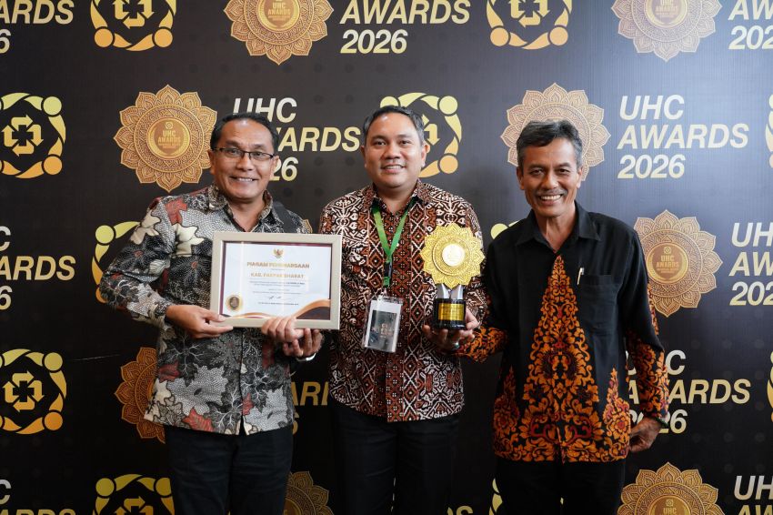 Kabupaten Pakpak Bharat Menerima Penghargaan UHC