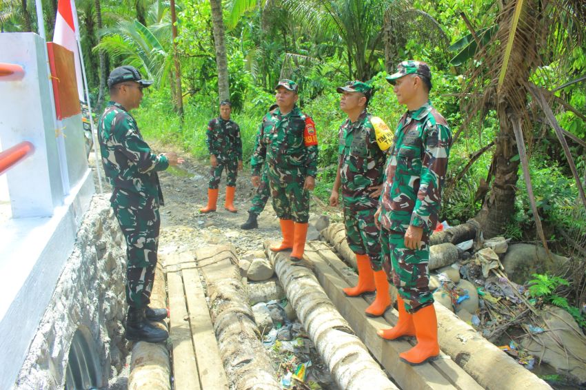 Genjot Infrastruktur Pasca Bencana, Tim Wasev Mabesad Tinjau Langsung TMMD ke-127 di Tapanuli Selatan