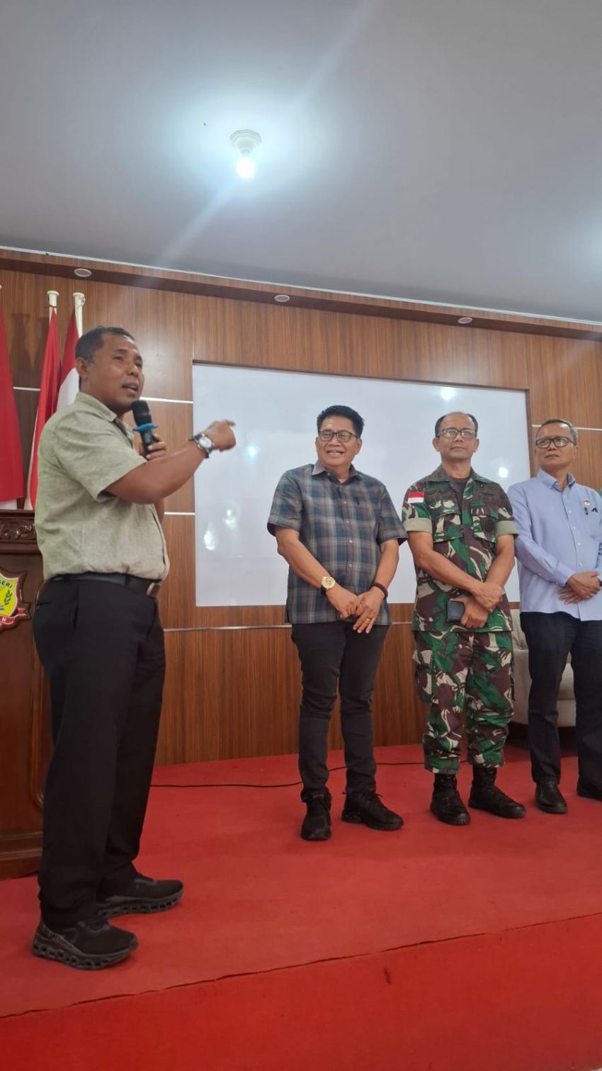 Orang Tua Siswa Apresiasi Kinerja Komite SMAN 2, Kepengurusan Dilanjutkan Dua Tahun Komite SMAN 2 mendapat apresiasi luas dari para orang tua siswa at