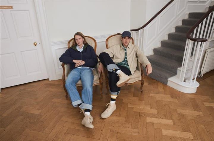 UNIQLO x JW ANDERSON Hadirkan Preppy Look Khas Mahasiswa dalam Koleksi Spring/Summer 2026 Jakarta, 11 Februari 2026 &mdash; UNIQLO bersama JW ANDERSON kemba