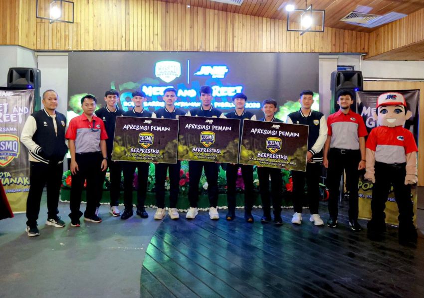 JNE Berikan Bonus Puluhan Juta untuk Skuad Cosmo JNE FC yang Berprestasi membela Timnas di ajang Asia