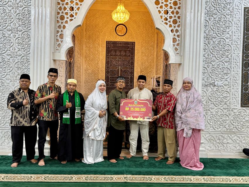 Hari pertama VIII Tim Safari Ramadhan Kabupaten Solok Kunjungi Masjid Darussalam Titian Batu Cupak