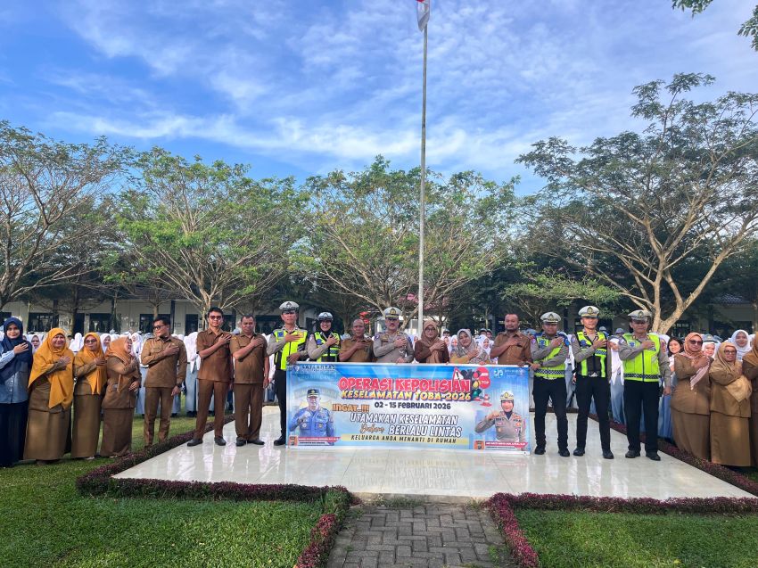 Dalam rangka Ops Keselamatan Toba, Satlantas Polresta Deli Serdang Laksanakan Binluh Ke Sekolah dan Sampaikan Himbauan Kamtibmas
