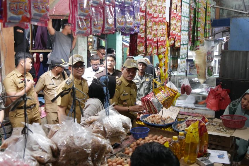 Jelang Ramadhan, Wali Kota Tanjungbalai dan Forkopimda Sidak Pasar, Sejumlah Harga Naik