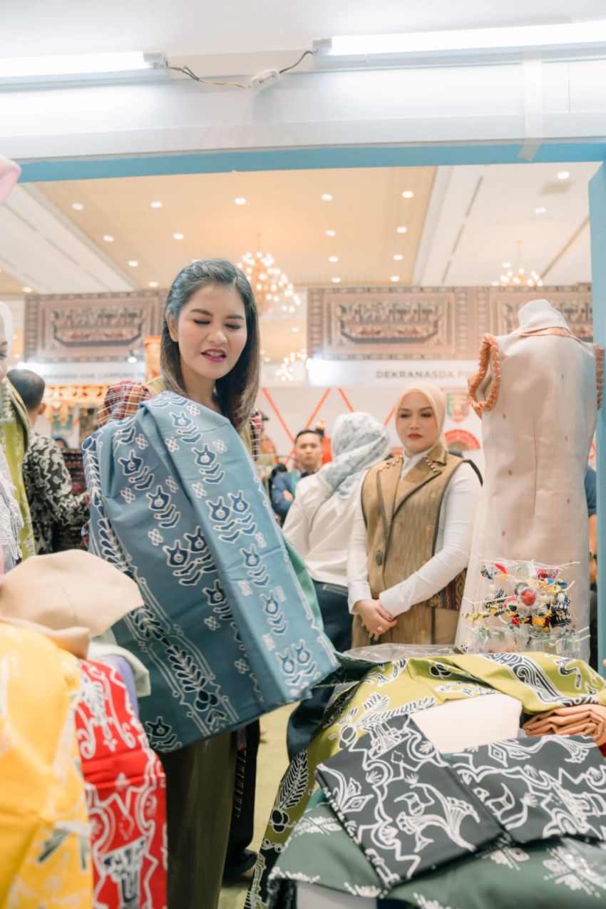 Produk Lokal Paluta Tampil Percaya Diri di INACRAFT 2026, Kahiyang Ayu Beri Apresiasi