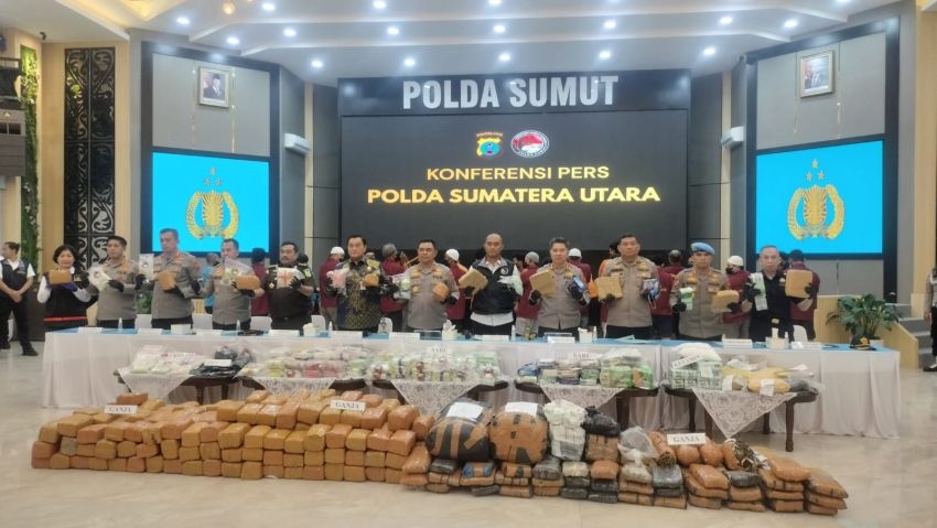 Polda Sumut Ungkap 923 Kasus, 1.118 Tersangka, Sita 179,95 Kg Sabu, 155 Kg Ganja, 59.168 Butir Ekstasi,