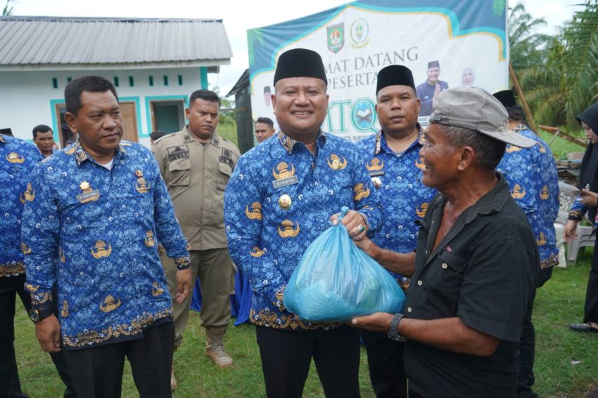 Wakil Bupati Asahan Salurkan 500 Paket Sembako untuk Warga Terdampak Banjir di Desa Sei Dua Hulu