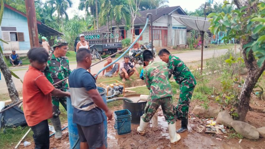Satgas TMMD ke-127 Kodim 0212/TS dan Warga Bersatu, Sumur Bor di Sangkunur Dikebut Demi Harapan Air Bersih