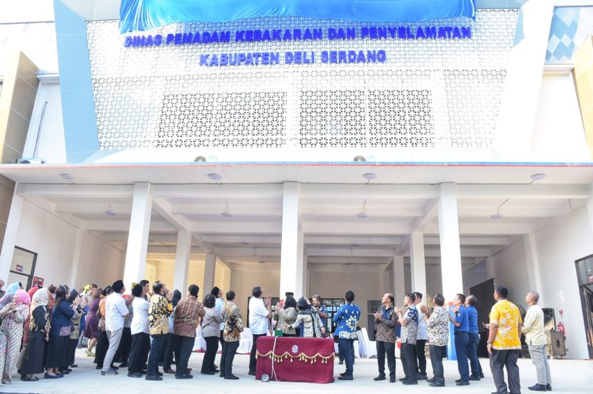 Tepat Satu Tahun Kepemimpinan, Bupati-Wabup Resmikan Kantor Damkar Deli Serdang