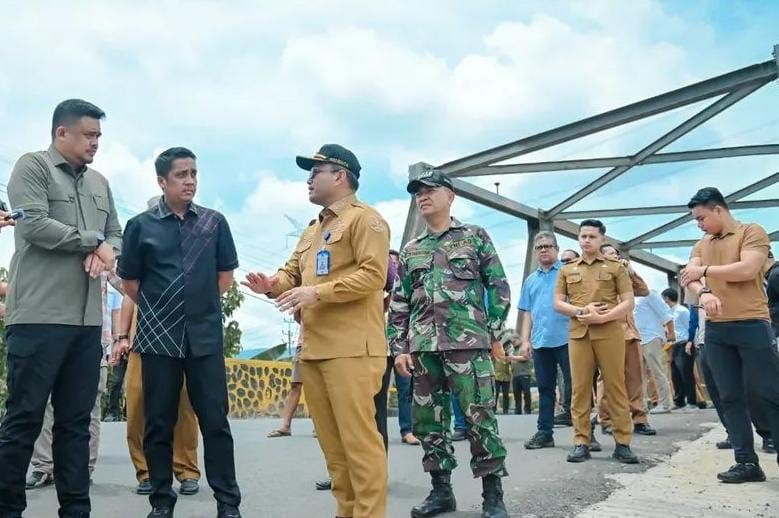 Wali Kota Padangsidimpuan Dampingi Gubernur Sumut Tinjau Jembatan Batang Angkola dan Pembangunan Sekolah Rakyat